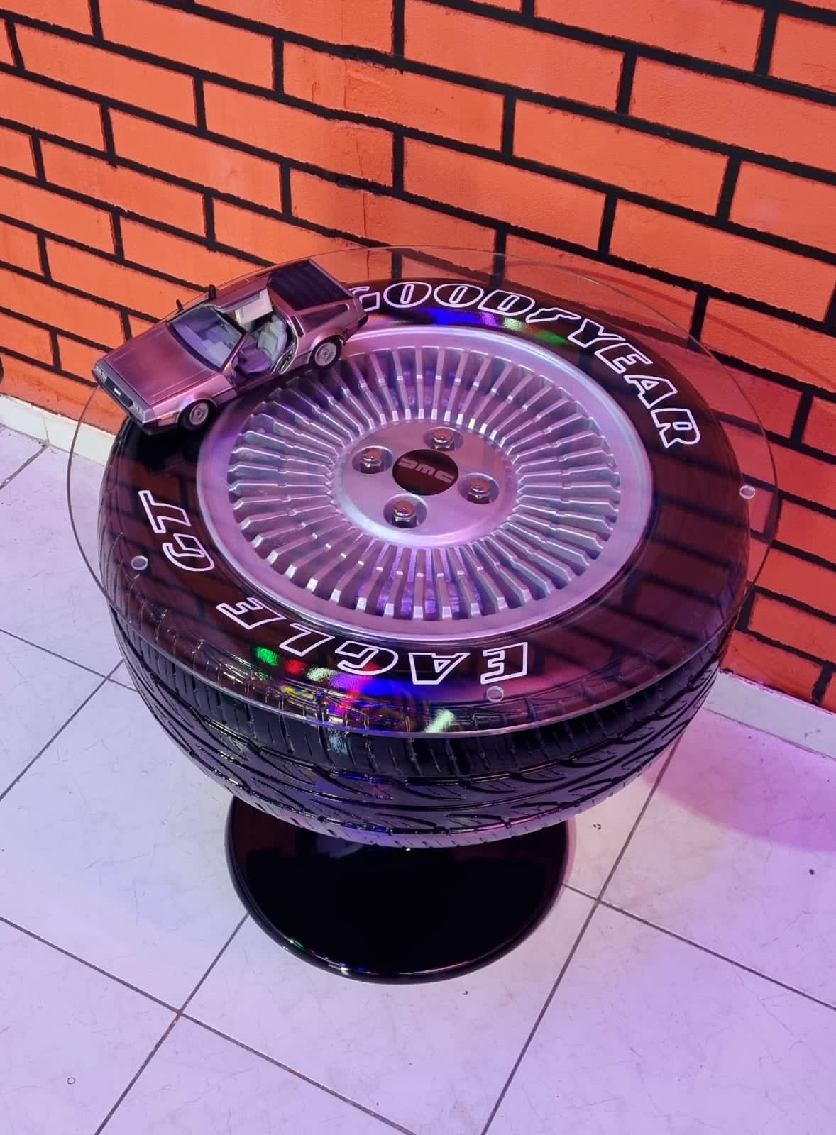 MESA DeLorean / Volver al Futuro