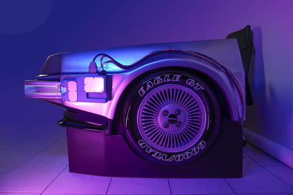ESCRITORIO DELOREAN / Volver al Futuro